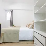 Rent 5 bedroom apartment in Valencia