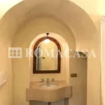 Rent 3 bedroom apartment of 140 m² in Rome