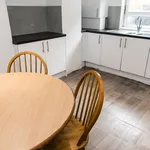 Rent 4 bedroom house in Leeds