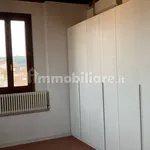 Affitto 3 camera casa di 100 m² in Verona