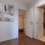 Rent 3 bedroom apartment of 181 m² in Lisbon