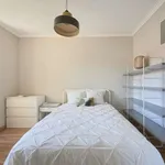 Rent a room in lisbon