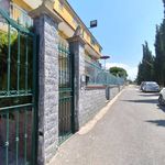 1-bedroom flat via Cupa Reginella, Quarto