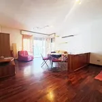 Rent 2 bedroom apartment of 60 m² in Milano