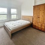 Rent 2 bedroom flat in Wales