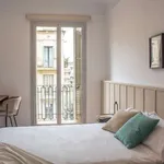 Rent a room of 188 m² in barcelona