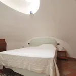 Rent 2 bedroom apartment of 52 m² in Naples