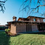 Rent 11 bedroom house of 517 m² in Osio Sotto