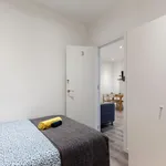 Rent 7 bedroom apartment in Barcelona