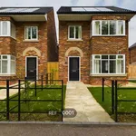 Rent 4 bedroom house in Yorkshire And The Humber