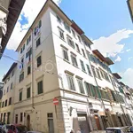 Rent 1 bedroom apartment of 40 m² in Firenze