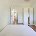 Rent a room in lisbon