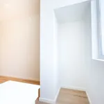 Rent 2 bedroom apartment in Saint-Gilles