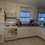 Rent a room in Escondido