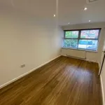 Rent 3 bedroom house in East Midlands