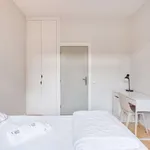 Rent 10 bedroom apartment in porto