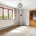 Rent 5 bedroom house in South East England