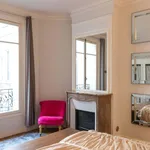 Rent 7 bedroom apartment of 105 m² in Paris