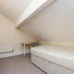 Rent 4 bedroom flat in West Midlands