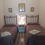 Rent 4 bedroom house in Encinasola