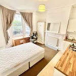 Rent 1 bedroom flat in East Midlands