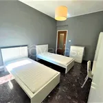 Rent 4 bedroom apartment of 100 m² in Genova