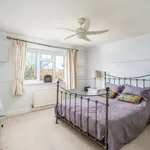 Rent 5 bedroom house in South East England