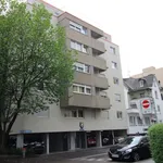 Miete 2 Schlafzimmer wohnung von 753 m² in Zurich