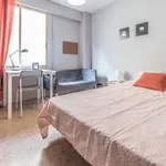 Rent 5 bedroom apartment in Valencia