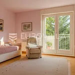 Rent 4 bedroom apartment of 200 m² in Zagreb