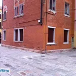 Affitto 2 camera appartamento di 70 m² in Venice