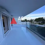 Rent 4 bedroom house of 210 m² in Βουλιαγμένη