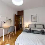 Rent a room of 100 m² in barcelona