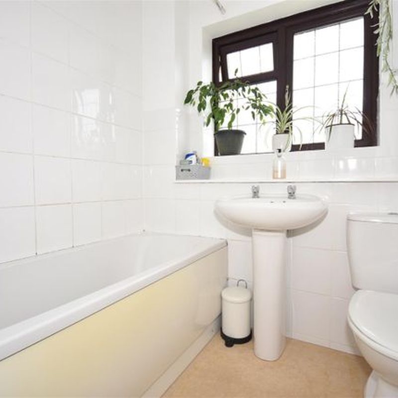 Terraced house to rent in Beattie Rise, Hedge End, Southampton SO30 West End