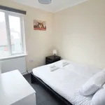 Rent 2 bedroom apartment in Uxbridge