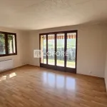 Appartement de 64 m² avec 3 chambre(s) en location à  Bassens 