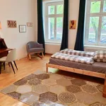 Rent 4 bedroom apartment in Berlin