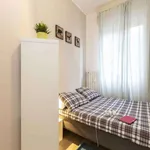 Rent a room in milan