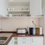 Rent 1 bedroom apartment of 39 m² in lisbon