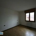 Affitto 4 camera appartamento di 121 m² in Lissone