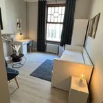 Rent a room of 165 m² in brussels