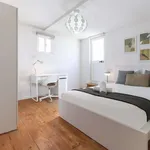 Rent a room in lisbon