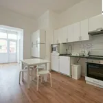 Rent 16 bedroom apartment in Lisbon