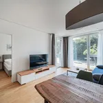 Miete 1 Schlafzimmer wohnung von 560 m² in vienna