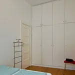 Miete 3 Schlafzimmer wohnung von 79 m² in Berlin