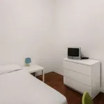 Rent a room in lisbon