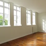 Rent 4 bedroom apartment of 9489 m² in BORDEAUX