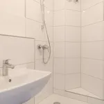 Rent 1 bedroom apartment of 38 m² in Düsseldorf