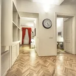 Pronajměte si 2 ložnic/e byt o rozloze 105 m² v Prague