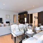 Rent 2 bedroom flat in Mayfair